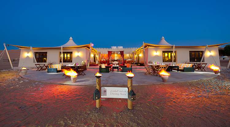 Desert night camp 